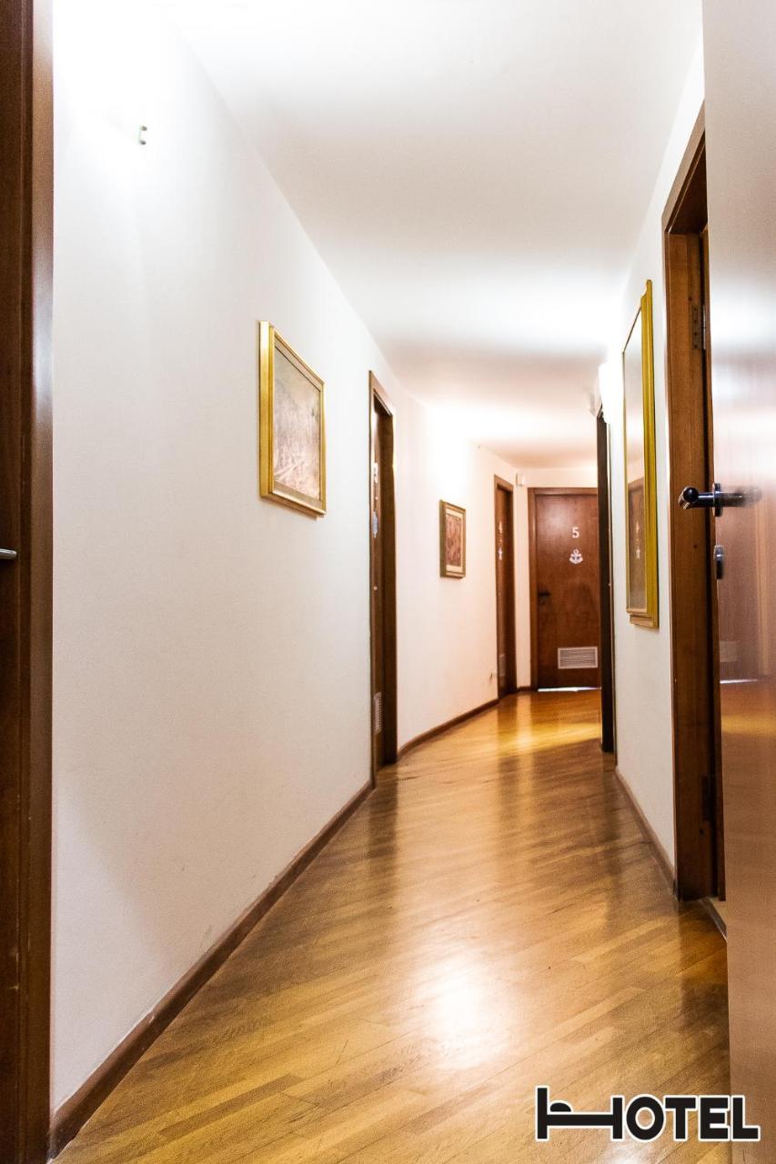 Youri Il Magnifico Hotel Genova